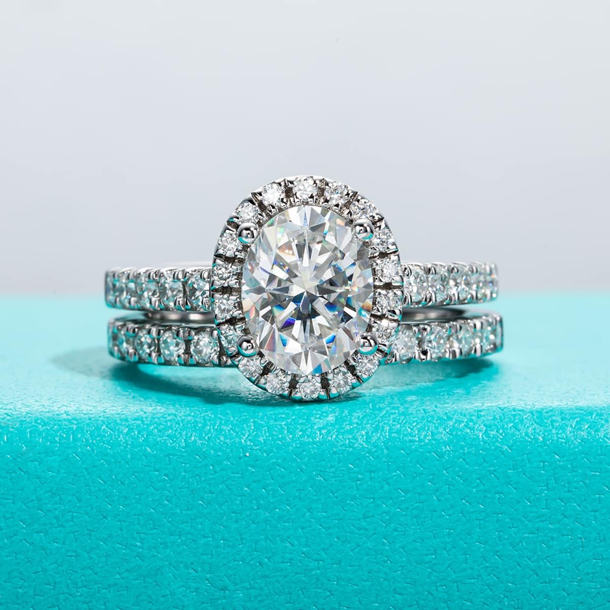 2 Pc Oval Moissanite Engagement Ring Set, D Color 2 Ct, 925 Silver