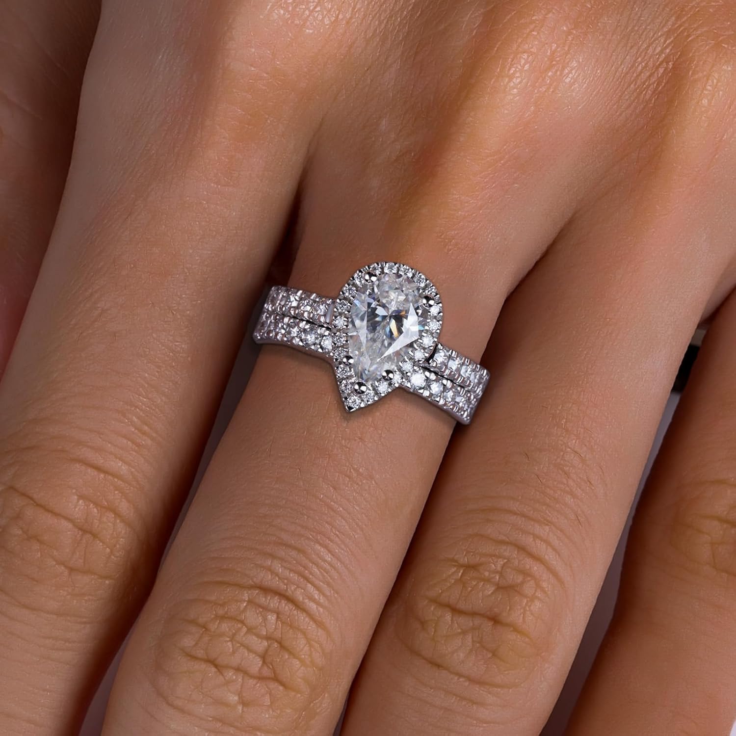 3CT Pear Cut Moissanite Engagement Ring & Wedding Band Set – D Color VVS for Women