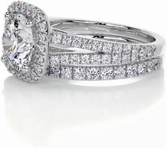 Halo CVD Diamond 10K Gold Bridal Engagement Ring Set for Women