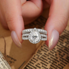 2 PC Vintage Pear Cut CVD Diamond 18K Gold Bridal Wedding & Engagement Ring Set