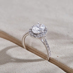 18K Gold Oval Cut CVD Diamond Halo Engagement Ring for Women – Solitaire with Accent Side