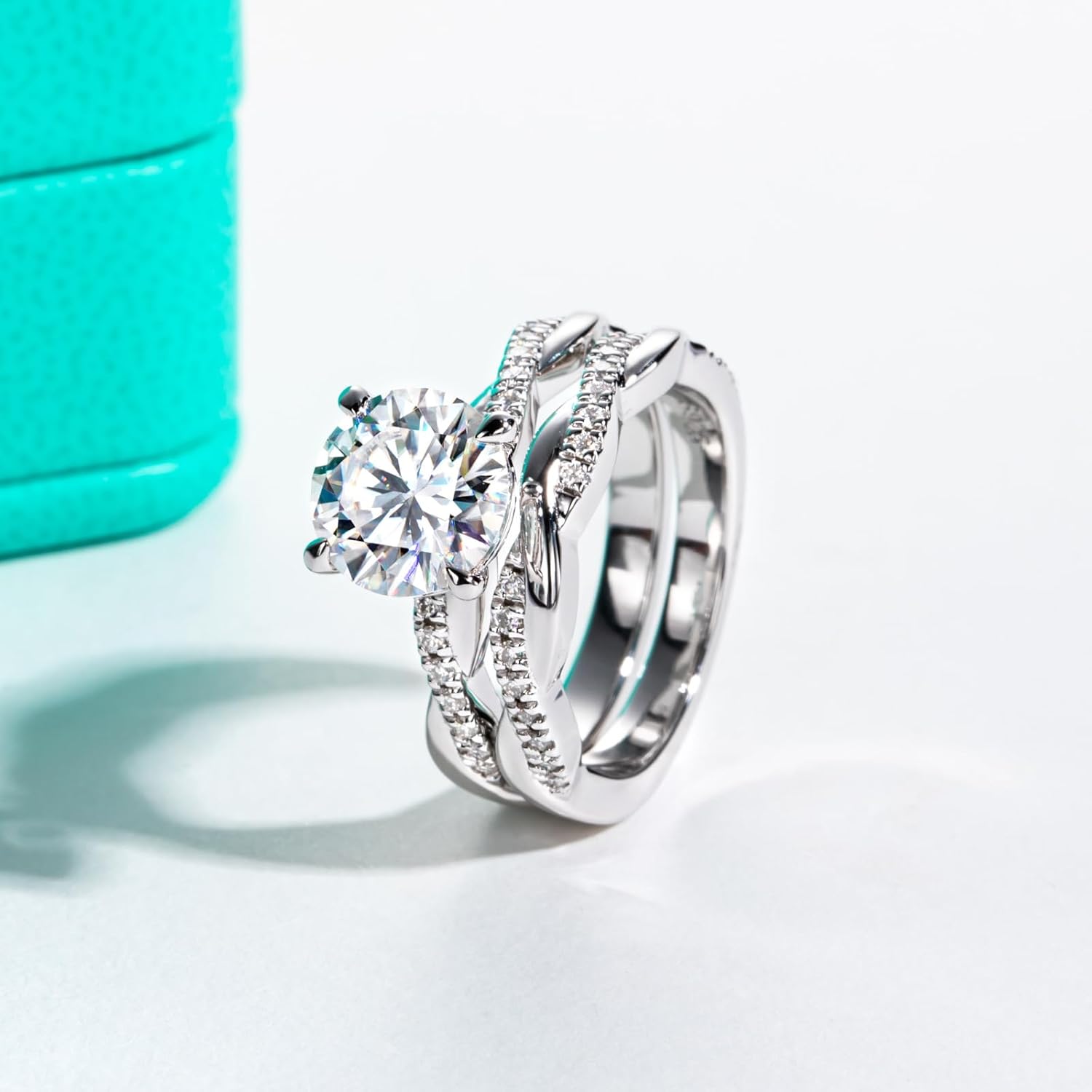Round Cut Moissanite Wedding Ring Set - 925 Silver D-color VVS1