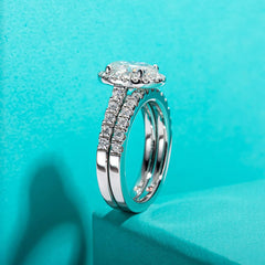 2 Pc Oval Moissanite Engagement Ring Set, D Color 2 Ct, 925 Silver
