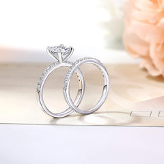 2 PC Oval Cut CVD Diamond 18K Gold Bridal Wedding & Engagement Ring Set for Women