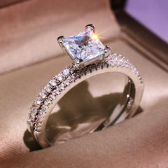 2 PC Princess Cut CVD Diamond Halo Solitaire 18K Gold Bridal Wedding & Engagement Ring Se
